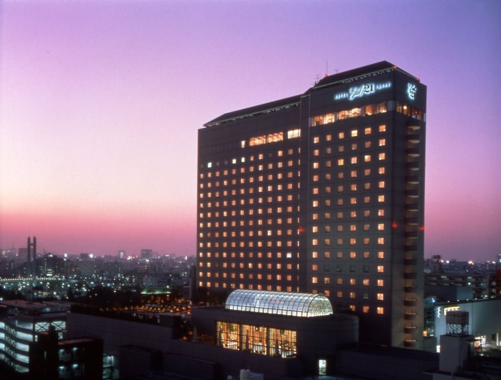 Hotel East 21 Tokyo - Tap to explore photos