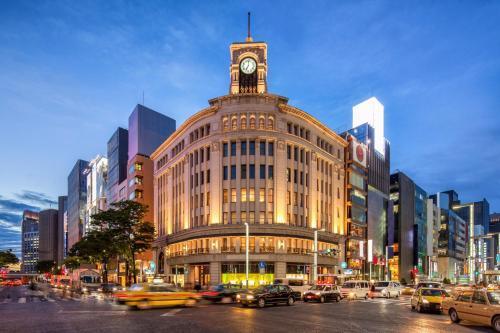 Four Seasons Hotel Tokyo at Marunouchi - Tap to explore photos