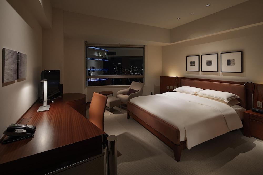 Grand Hyatt Tokyo Room Type - 1 King Bed