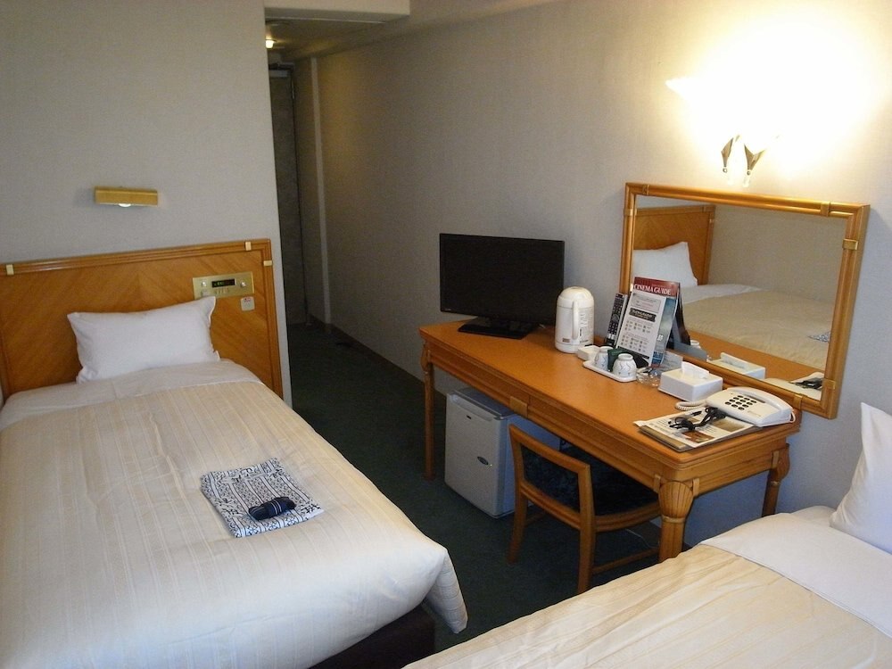 Hotel Kizankan Room Type - Twin Room, 2 Twin Beds, Non Smoking Hotel Kizankan Room Type - Twin Room, 2 Twin Beds, Non Smoking