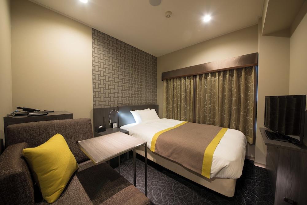 Almont Inn Nihonbashi - Tap to explore photos