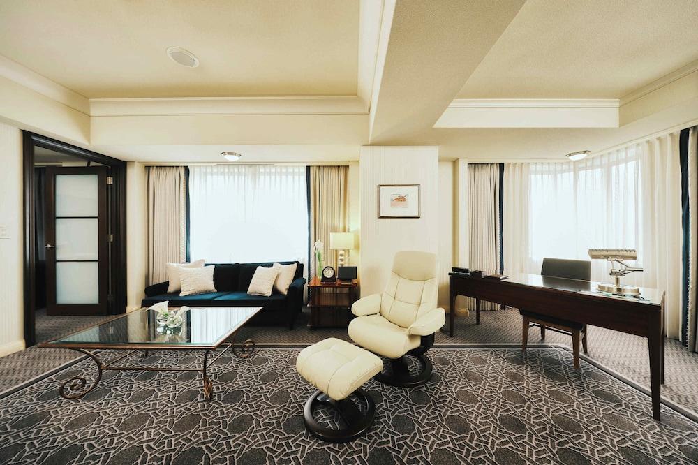 Imperial Hotel, Tokyo Room Type - Imperial Floor Deluxe Suite King