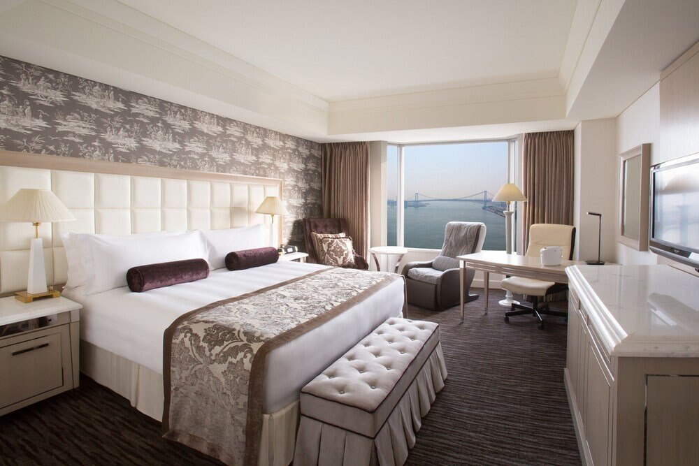 InterContinental Tokyo Bay Room Type - Classic Room, 1 King Bed, Bay View (High Floor) InterContinental Tokyo Bay Room Type - Classic Room, 1 King Bed, Bay View (High Floor)