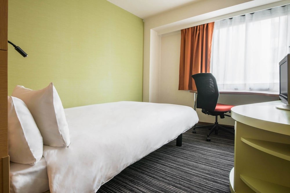 the b ikebukuro Room Type - Standard Double Room, Non Smoking