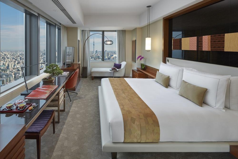 Mandarin Oriental, Tokyo Room Type - Deluxe Corner King
