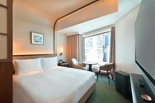 Marunouchi Hotel - Tap to explore photos