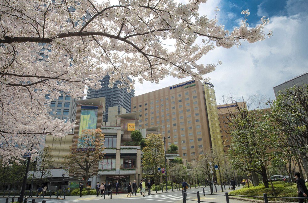 Hotel Metropolitan Edmont Tokyo - Tap to explore photos