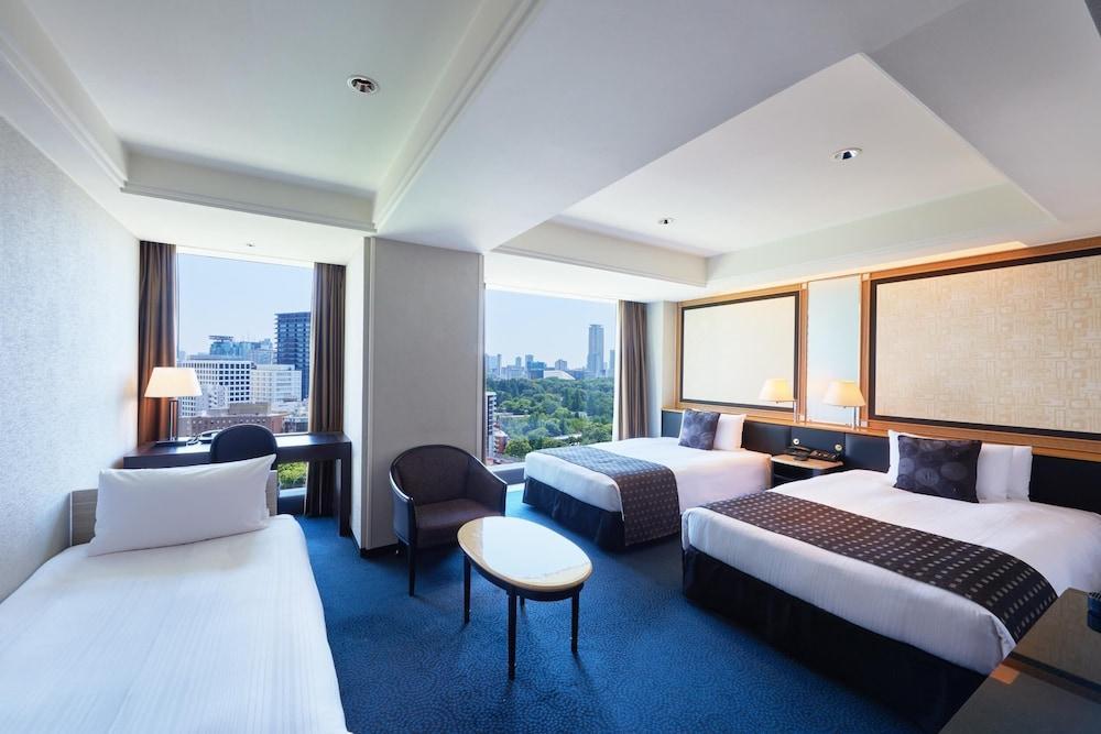 Hotel New Otani Tokyo The Main Room Type - The Main Deluxe Twin, Non Smoking Hotel New Otani Tokyo The Main Room Type - The Main Deluxe Twin, Non Smoking