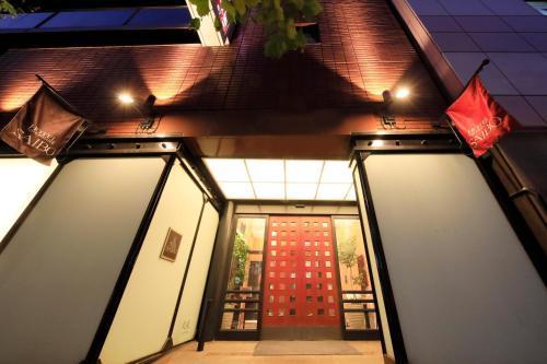 Hotel Nihonbashi Saibo - Tap to explore photos