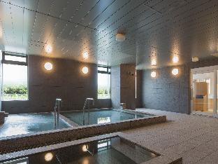 Nippon Seinenkan Hotel - Tap to explore photos