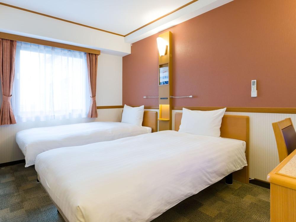 Toyoko Inn Tokyo Shinagawa Oimachi - Tap to explore photos