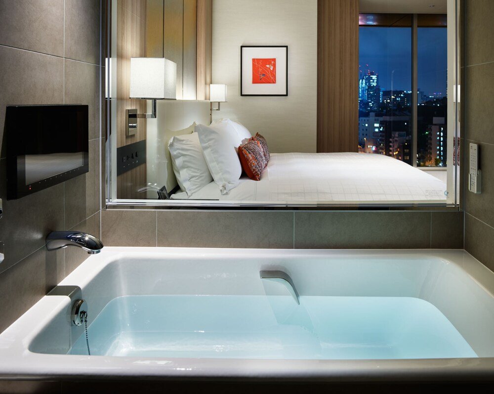 Sheraton Miyako Hotel Tokyo - Tap to explore photos