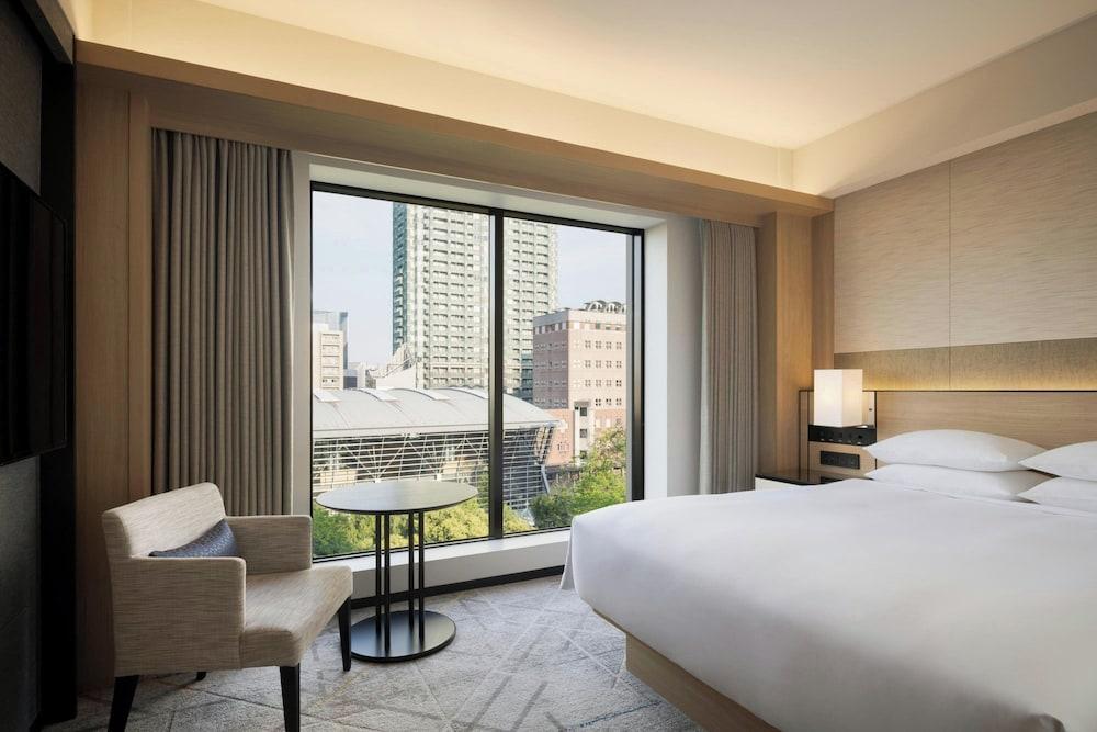 Sheraton Miyako Hotel Tokyo Room Type - Premium Room, 1 Queen Bed