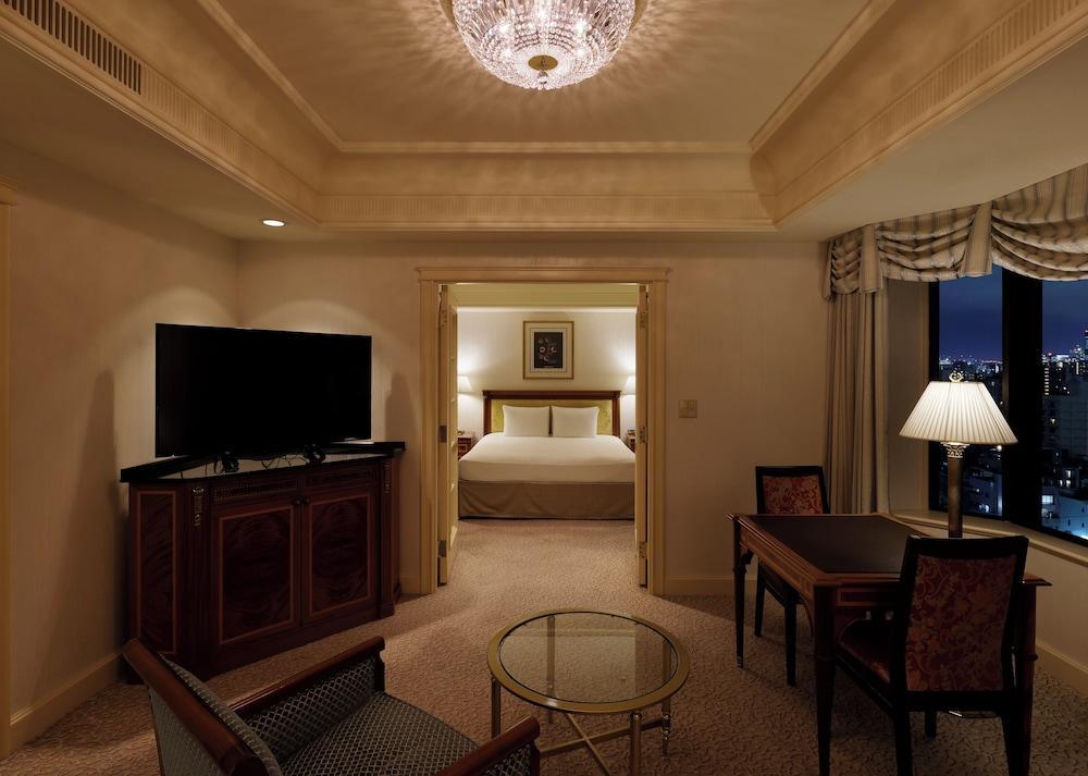 RIHGA Royal Hotel Tokyo Room Type - Junior Suite, 1 King Bed, Non Smoking, Garden View