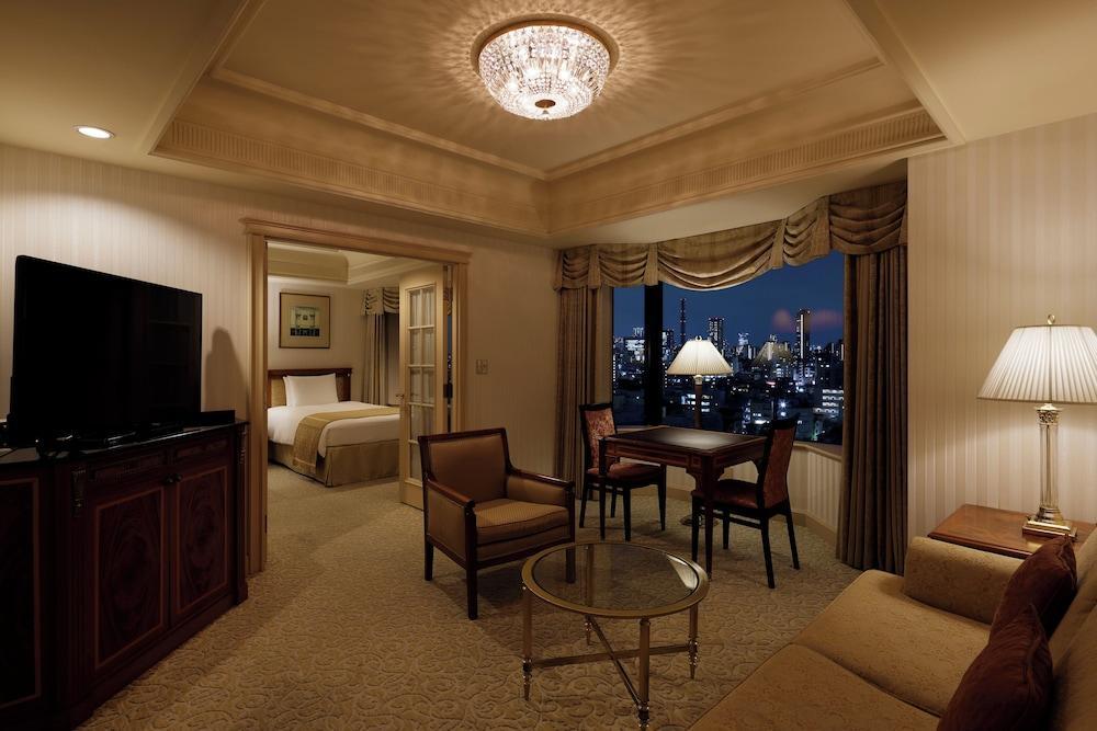 RIHGA Royal Hotel Tokyo Room Type - Executive Floor, Junior Suite Twin room, Non-Smoking, Includes access to pool, sauna, gym RIHGA Royal Hotel Tokyo Room Type - Executive Floor, Junior Suite Twin room, Non-Smoking, Includes access to pool, sauna, gym