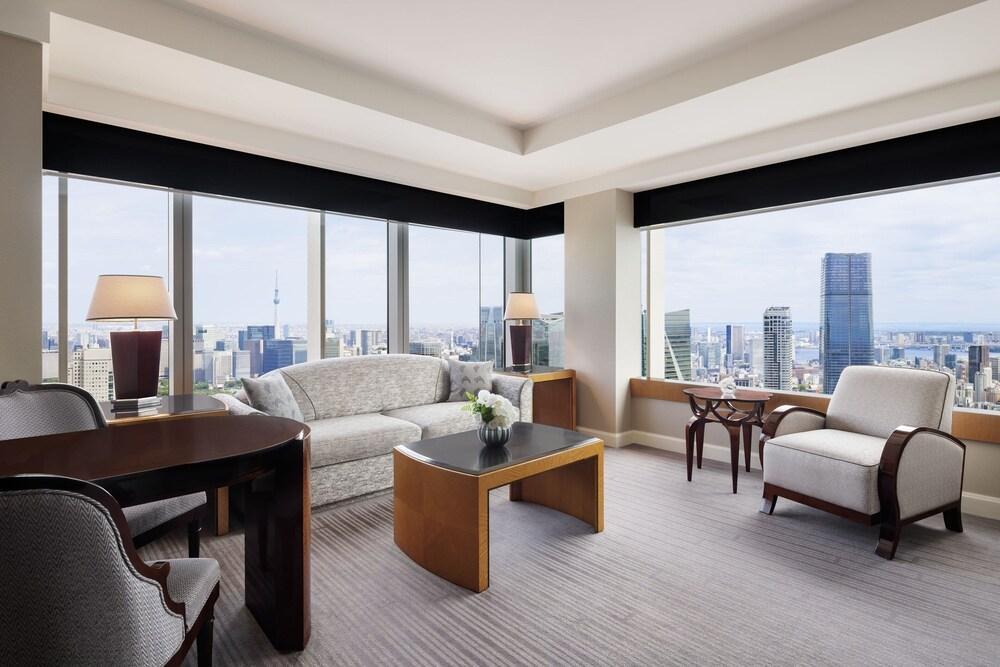 The Ritz-Carlton, Tokyo Room Type - Premier Suite, 1 King Bed