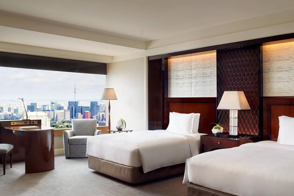 The Ritz-Carlton, Tokyo Room Type - Deluxe Room, 2 Queen Beds