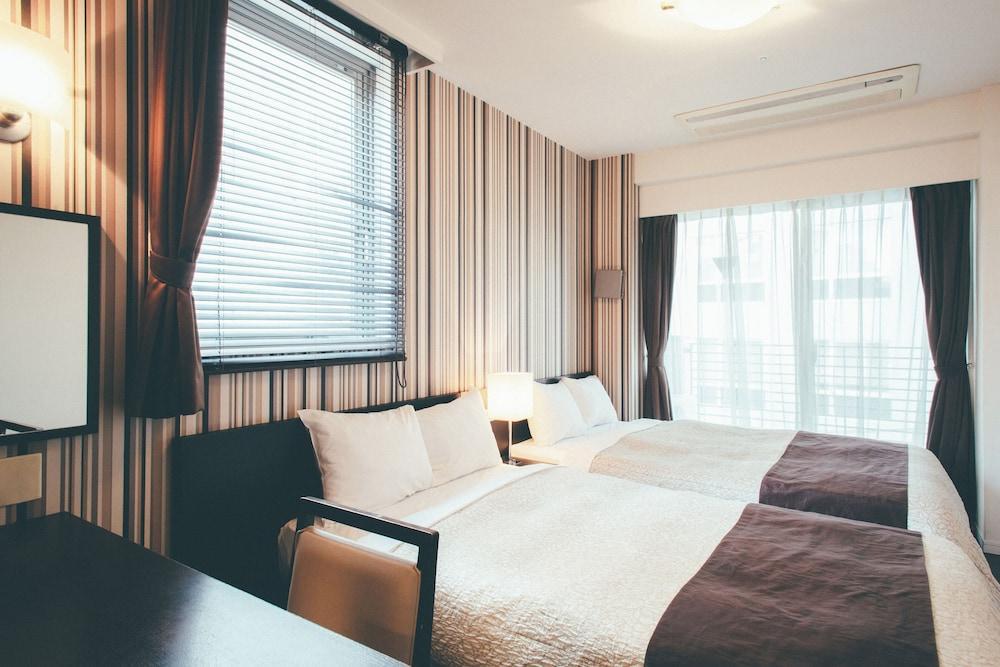 Kuretake Inn Premium Hamamatsucho Room Type - Twin Room, 2 Semi-Double Beds, Non Smoking