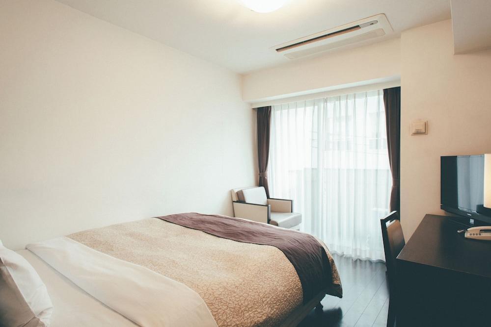 Kuretake Inn Premium Hamamatsucho Room Type - Double Room, 1 Double Bed, Smoking