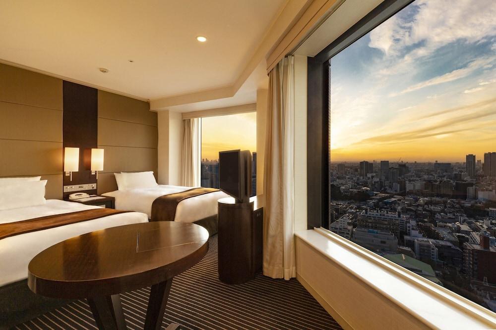 Shinagawa Prince Hotel Room Type - Main Tower Premier Corner Twin Room, Non-Smoking (35th-36th floors)