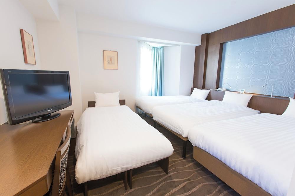 Shibuya Tobu Hotel - Tap to explore photos