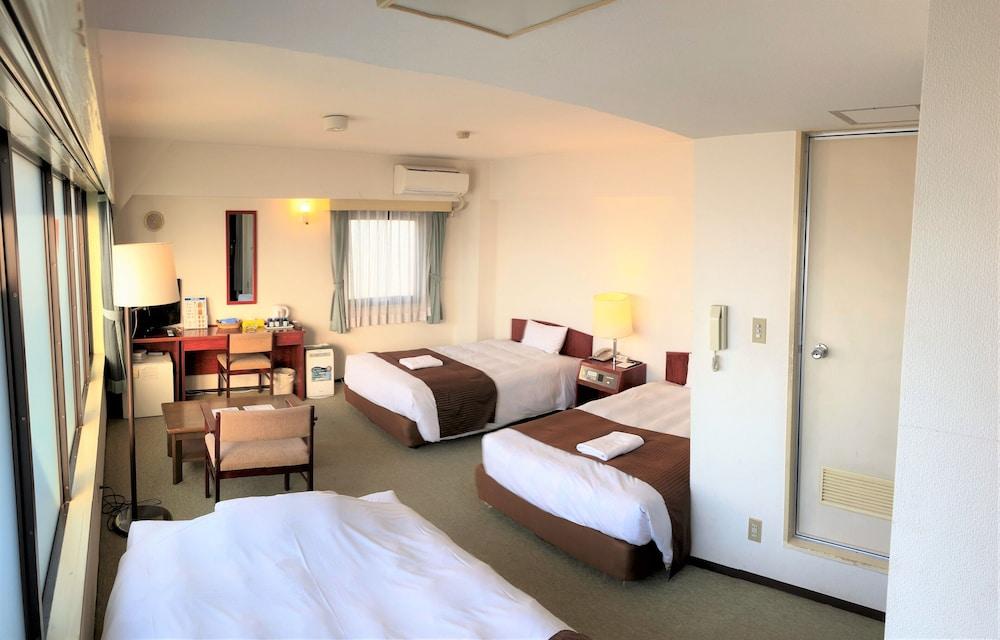 Sky Heart Hotel Koiwa Room Type - [Smoking] Triple Bed Room
