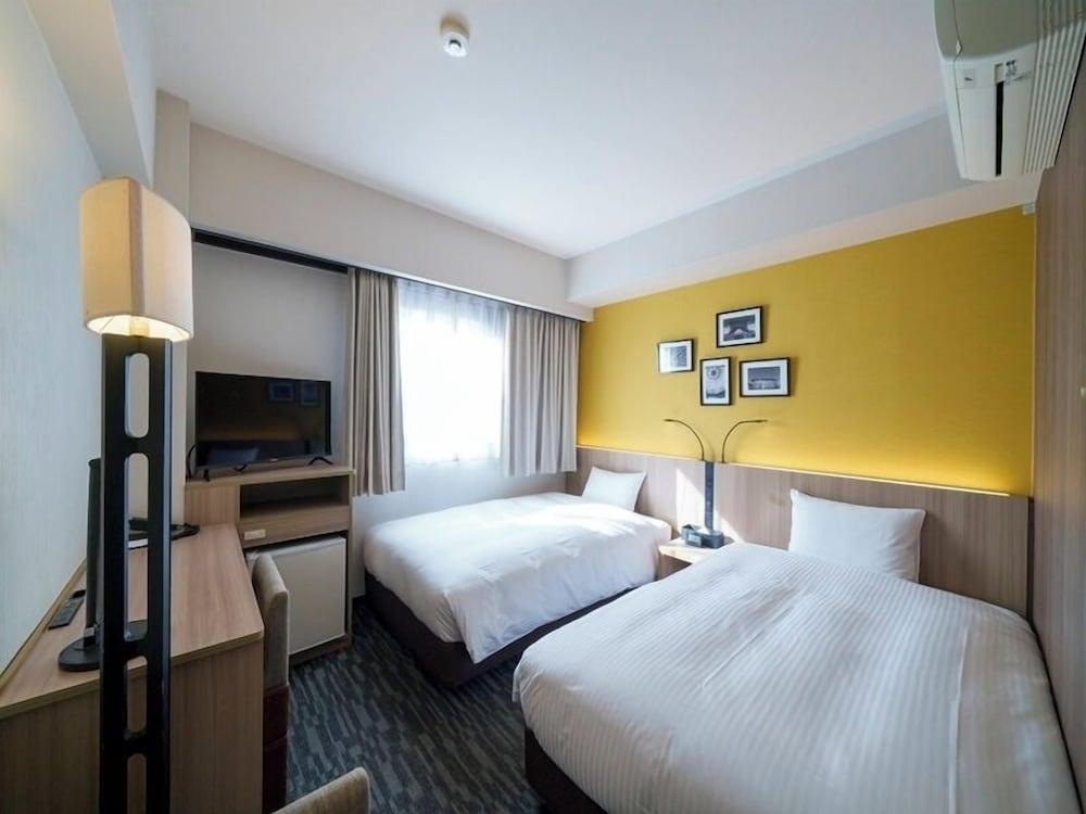 Smile Hotel Tokyo Asagaya Room Type - Standard Twin Room