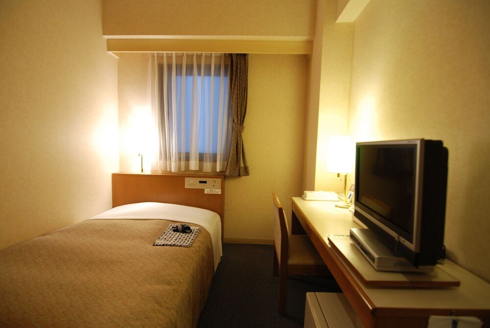Hotel New Star Ikebukuro - Tap to explore photos