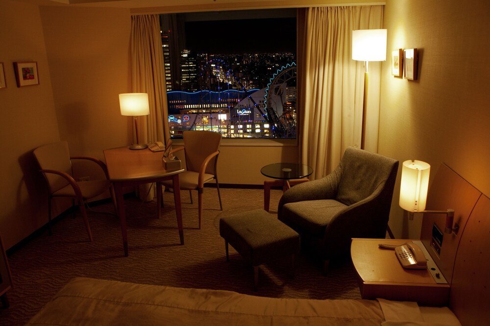 Tokyo Dome Hotel - Tap to explore photos