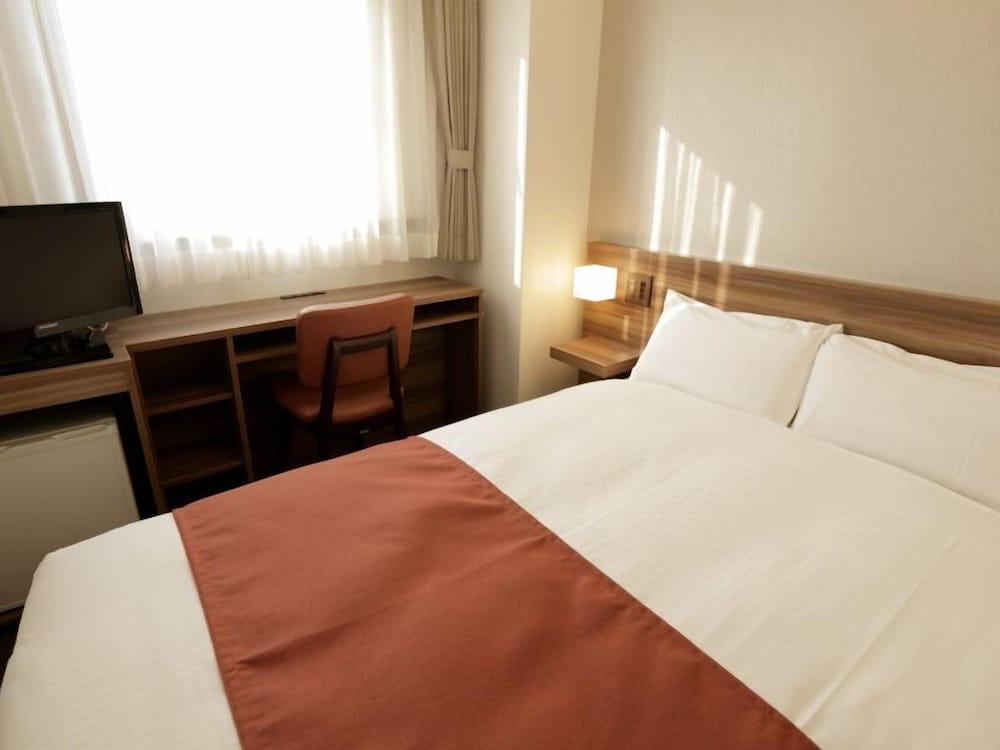 Tokyo Inn Room Type - Semi-Double Room A-Type, Non-Smoking, 1 Semi-Double Bed