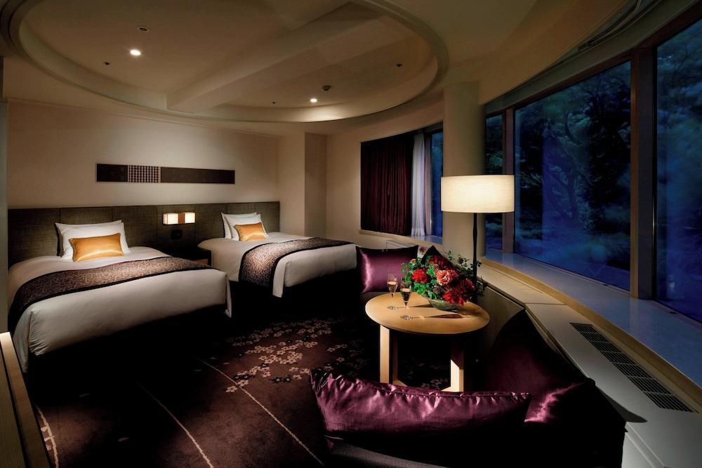 The Prince Sakura Tower Tokyo, Autograph Collection Room Type - Junior Suite Twin Room, Non Smoking +Sauna Access
