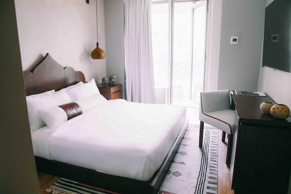 CODA Williamsburg Room Type - Superior Room, 1 King Bed, Balcony