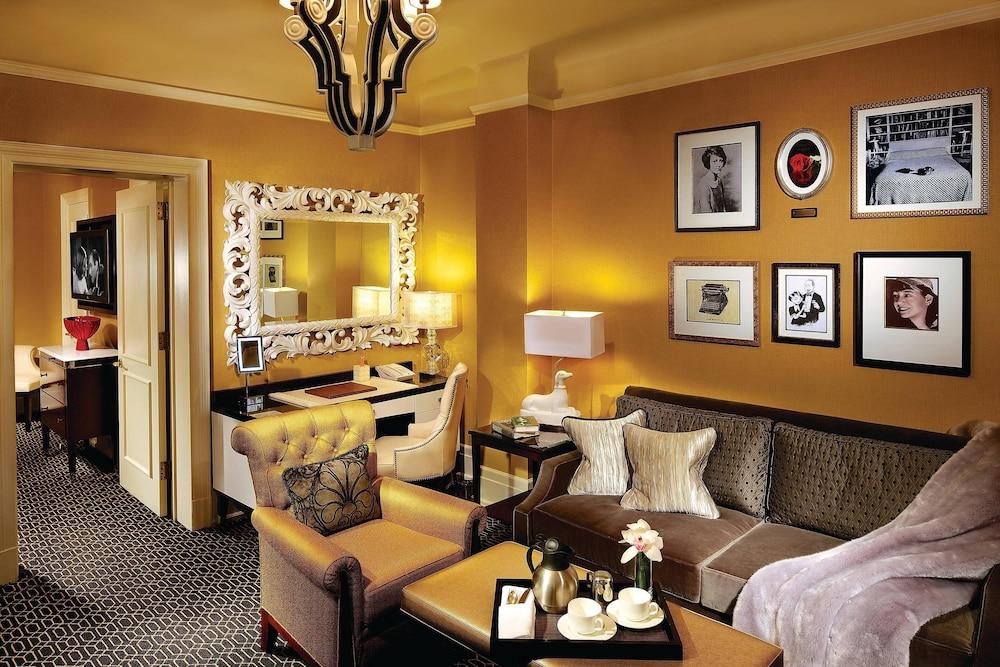 The Algonquin Hotel Times Square, Autograph Collection Room Type - Deluxe Suite, 1 Double Bed, Smoking