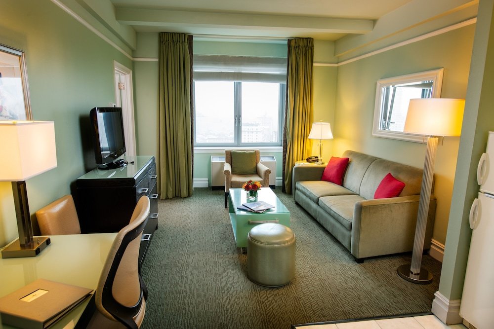 Hotel Beacon Room Type - Suite, 1 Bedroom (Queen)