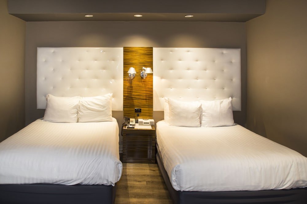 The Gallivant Times Square Room Type - Deluxe Room, 2 Double Beds