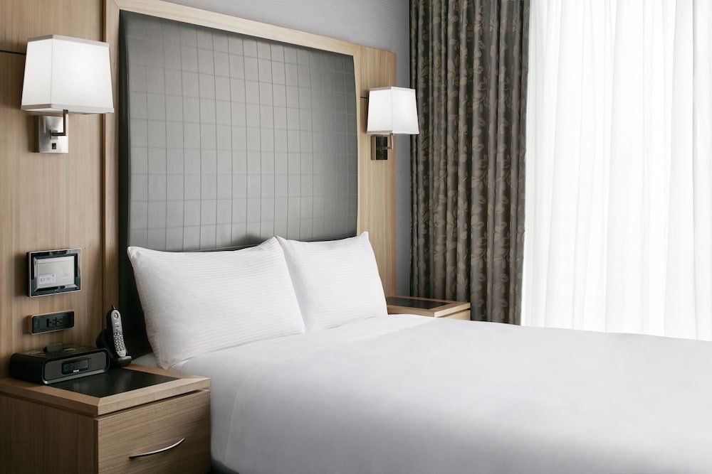 World Center Hotel Room Type - Superior Room