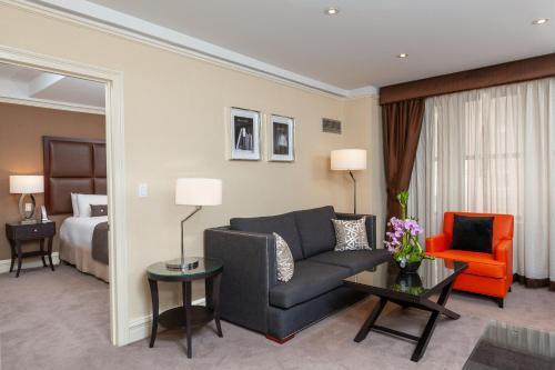 Fitzpatrick Manhattan Hotel Room Type - Suite