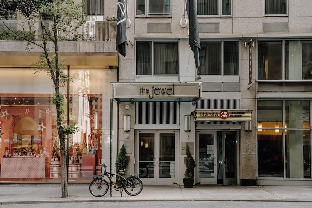 The Jewel Hotel, New York - Tap to explore photos