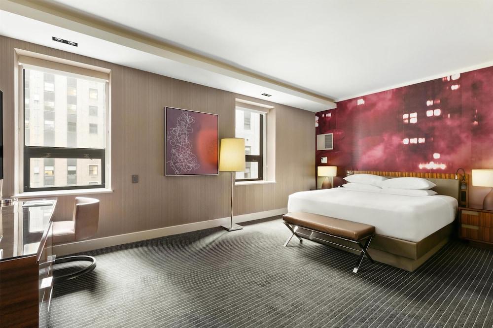 Hyatt Grand Central New York Room Type - Room, 1 King Bed, Accessible (Shower)