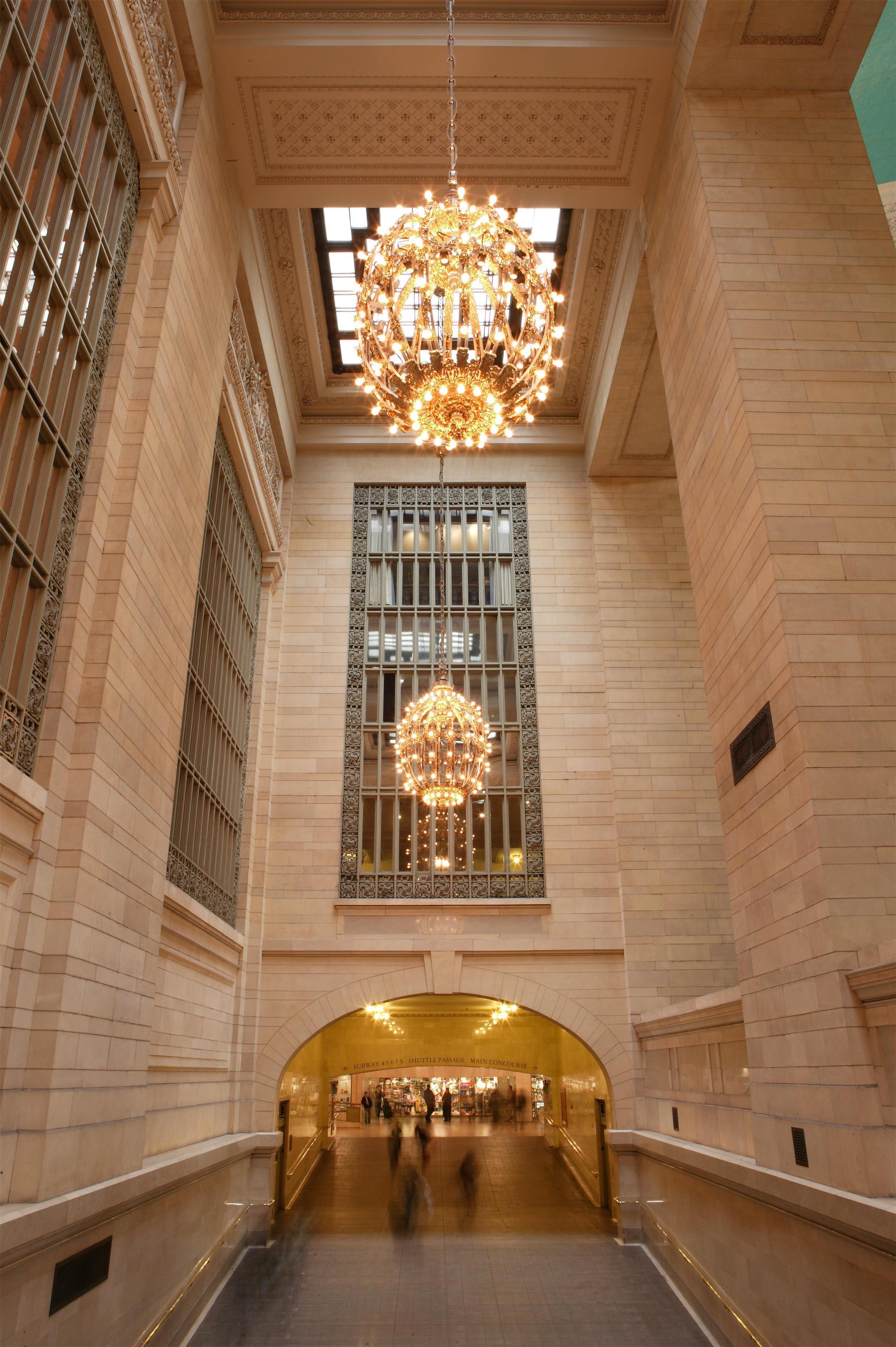 Hyatt Grand Central New York - Tap to explore photos
