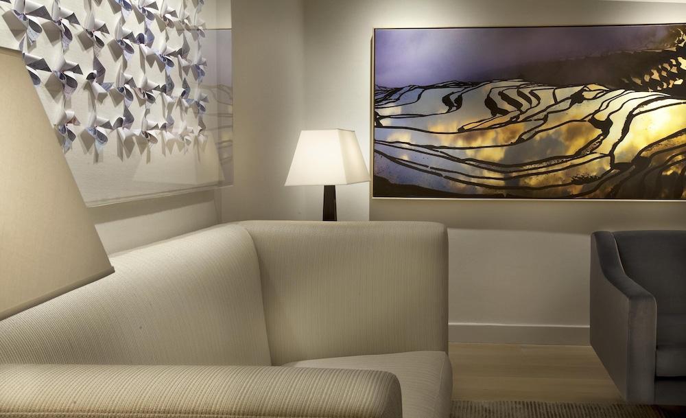 Hyatt Grand Central New York Room Type - Junior Suite