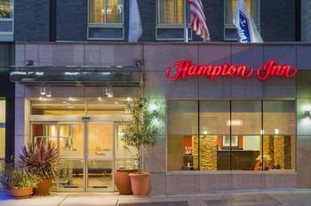 Hampton Inn by Hilton Manhattan/Times Square South - Tap to explore photos