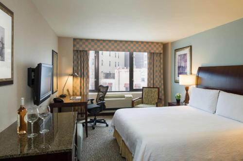 AMTD Idea Tribeca Hotel Room Type - King Room with City View