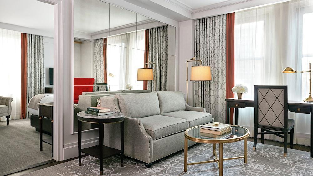 InterContinental New York Barclay Room Type - Premium Suite