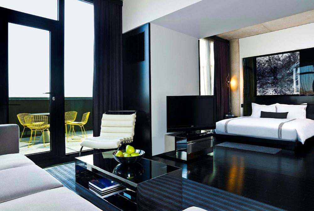 SIXTY Lower East Side Room Type - King Suite Terrace