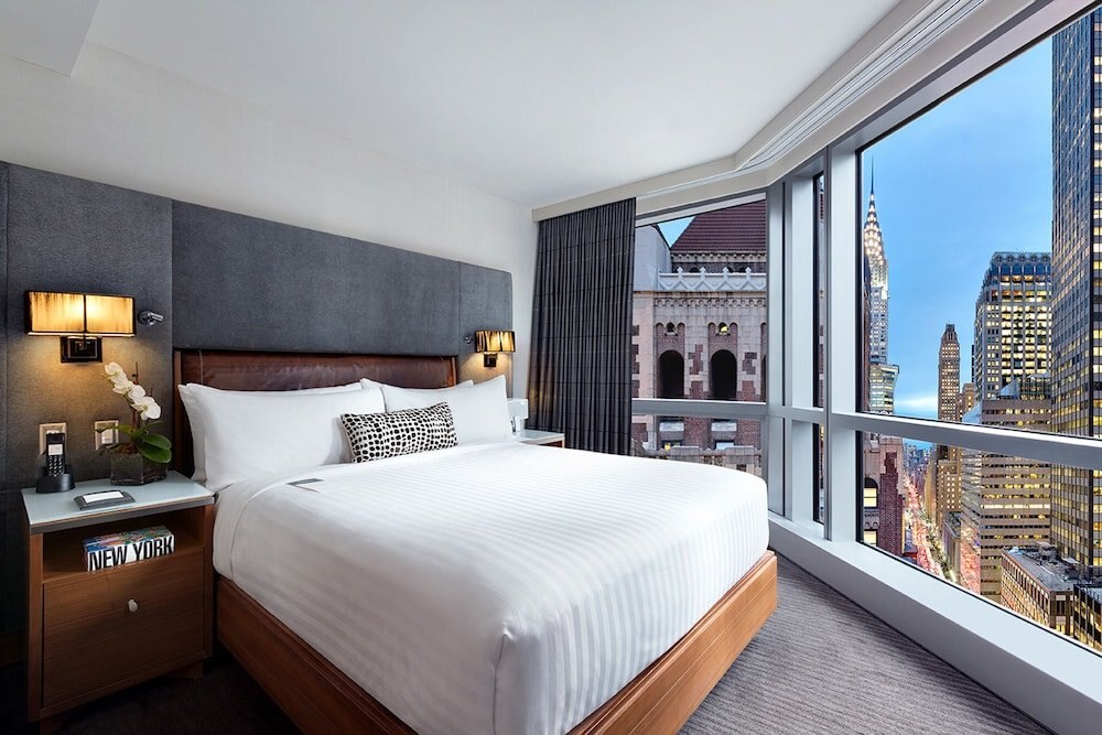 Hotel 48LEX New York Room Type - Suite, 1 Queen Bed