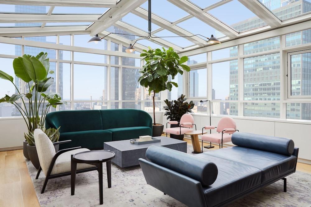 The London, a Luxury Collection Hotel, New York City Room Type - Signature Suite, 1 Bedroom (View)