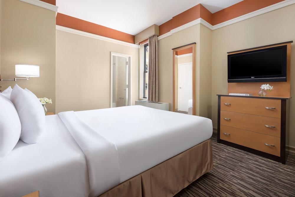 The Hotel @ Fifth Avenue Room Type - Superior Room, 1 Queen Bed