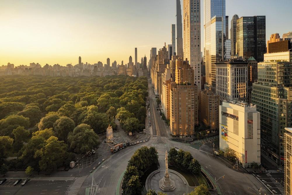 Mandarin Oriental, New York - Tap to explore photos