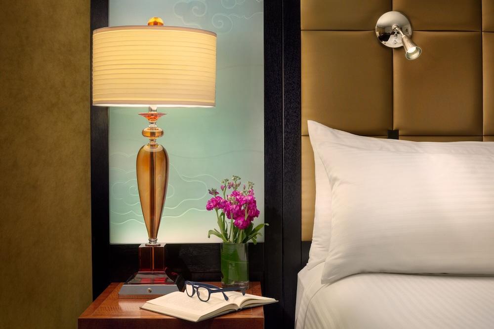 Millennium Hotel Broadway Times Square Room Type - Superior Room, 1 King Bed Millennium Hotel Broadway Times Square Room Type - Superior Room, 1 King Bed